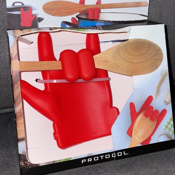 NWT.  Chefs Hand.  Spoon rest & steam releaser. - Picture 3 of 3